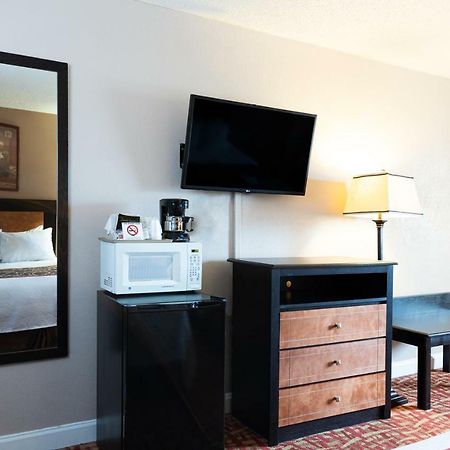 Sundial Inn Virginia Beach Dış mekan fotoğraf